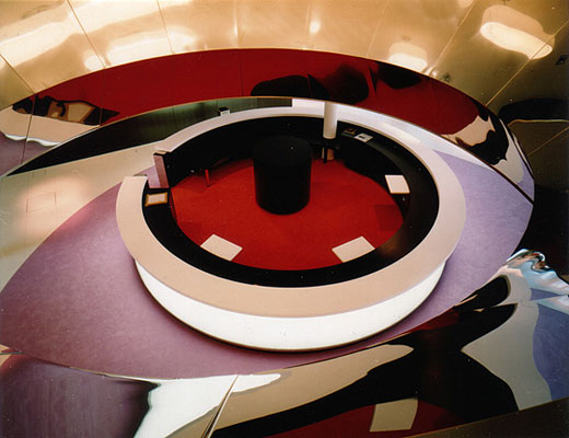 modern-receptionist-table-top-view