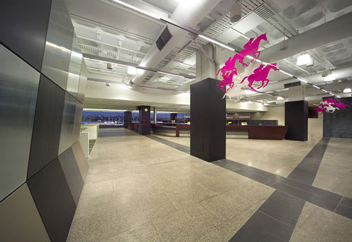 lounge-interior-3